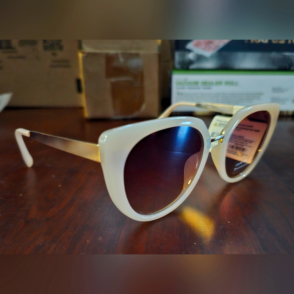 Target White Cat-Eye Sunglasses with Gradient Lenses